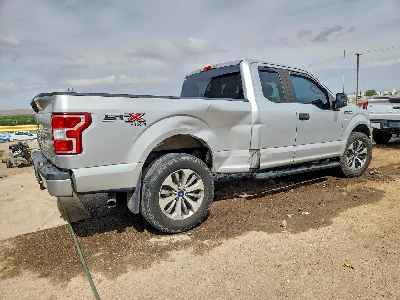 Ford F-150 Super Cab
