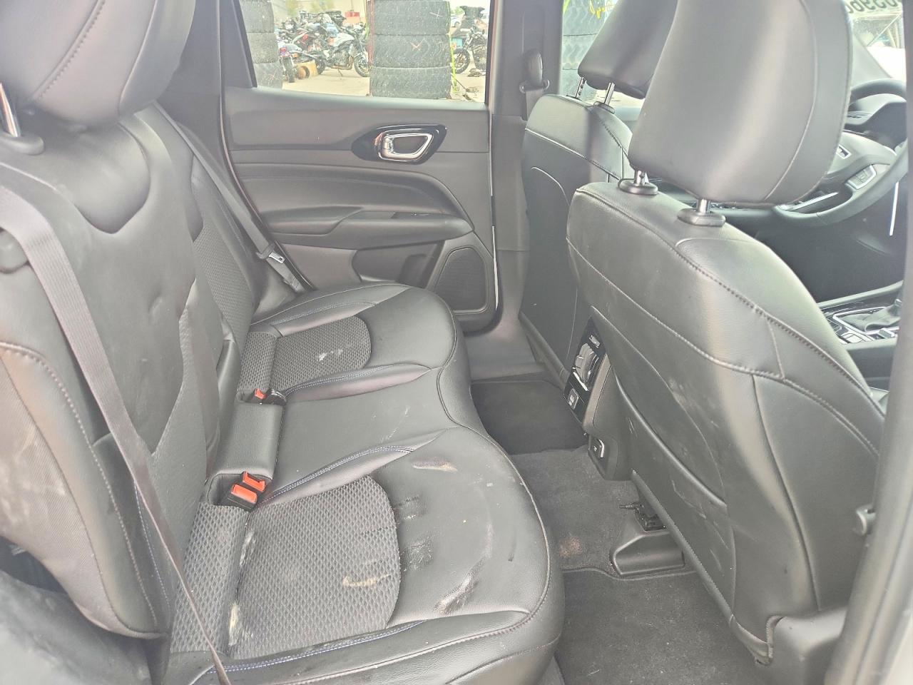 Jeep Compass Latitude