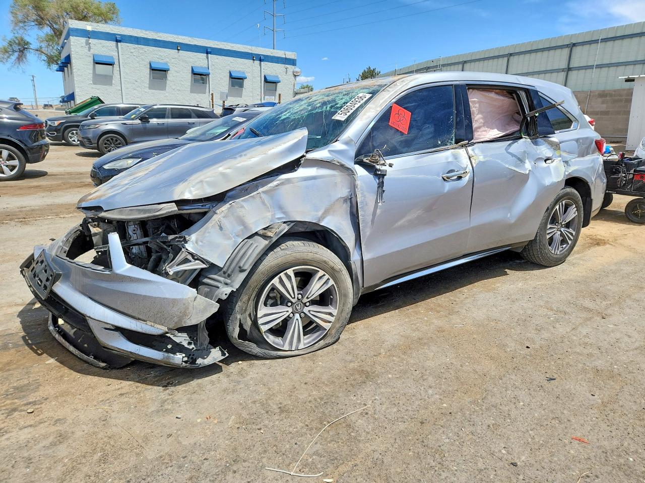 Salvage Acura MDX Image