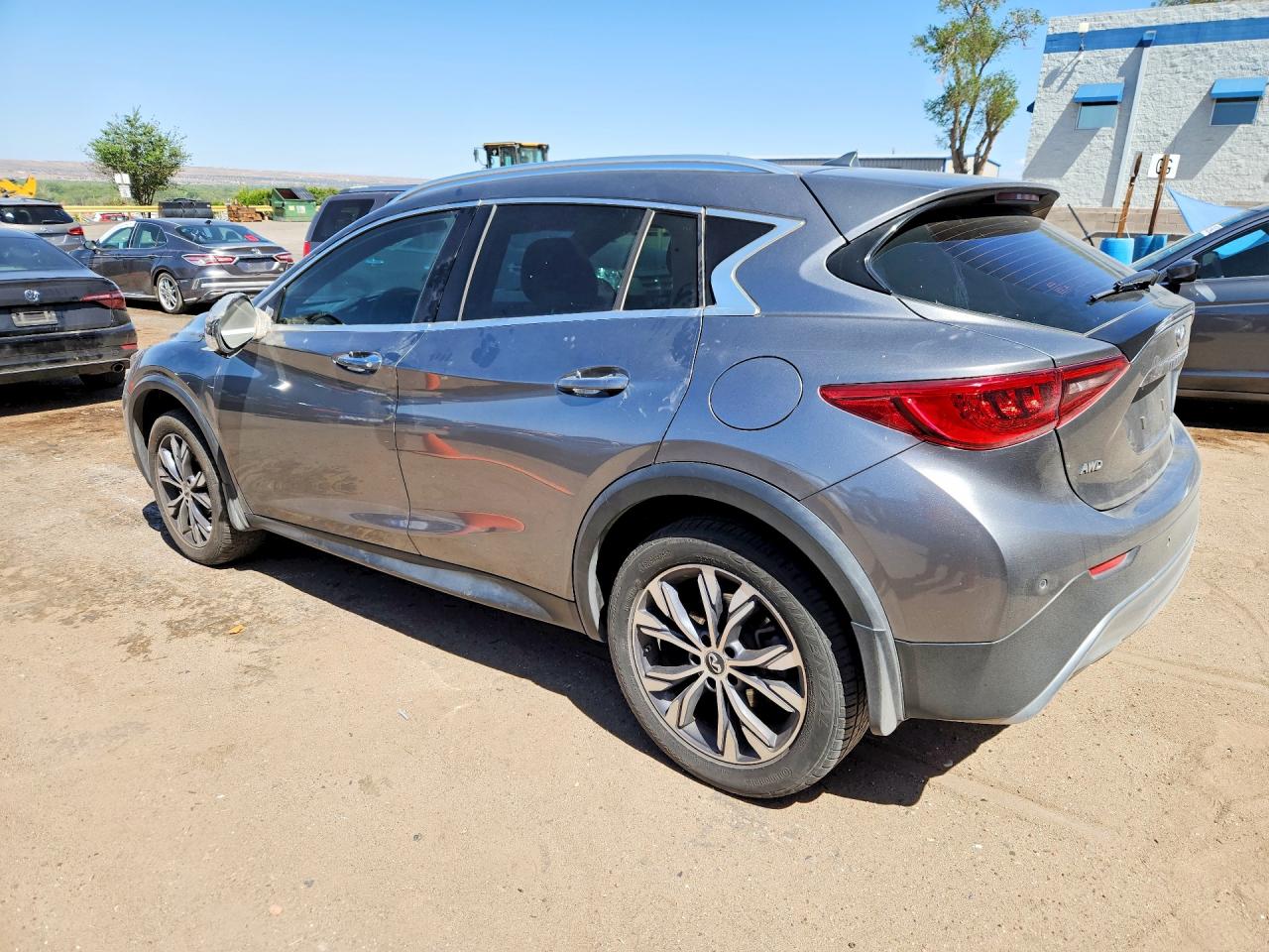 INFINITI Qx Premium
