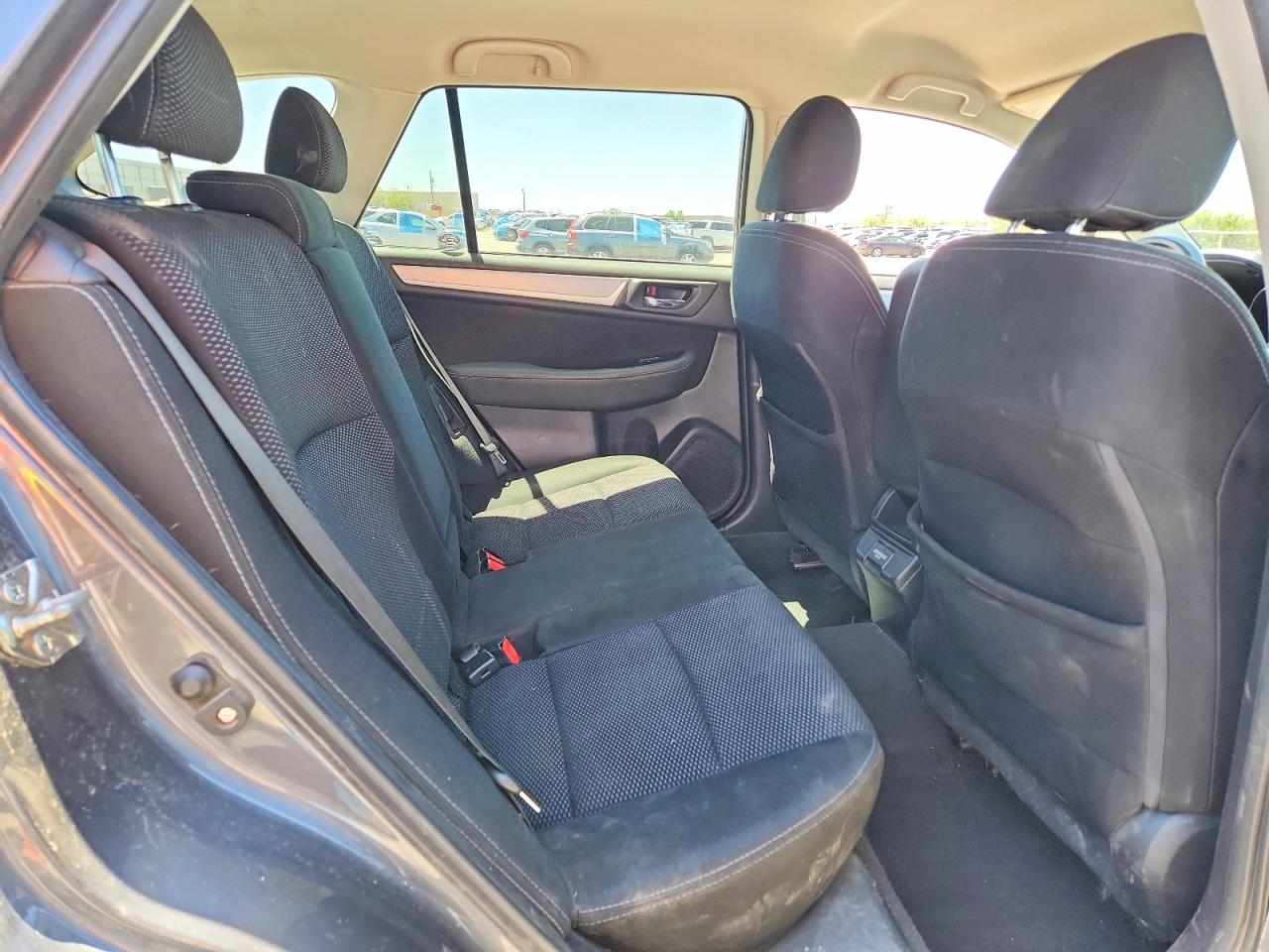 Subaru Outback 2.5i Premium