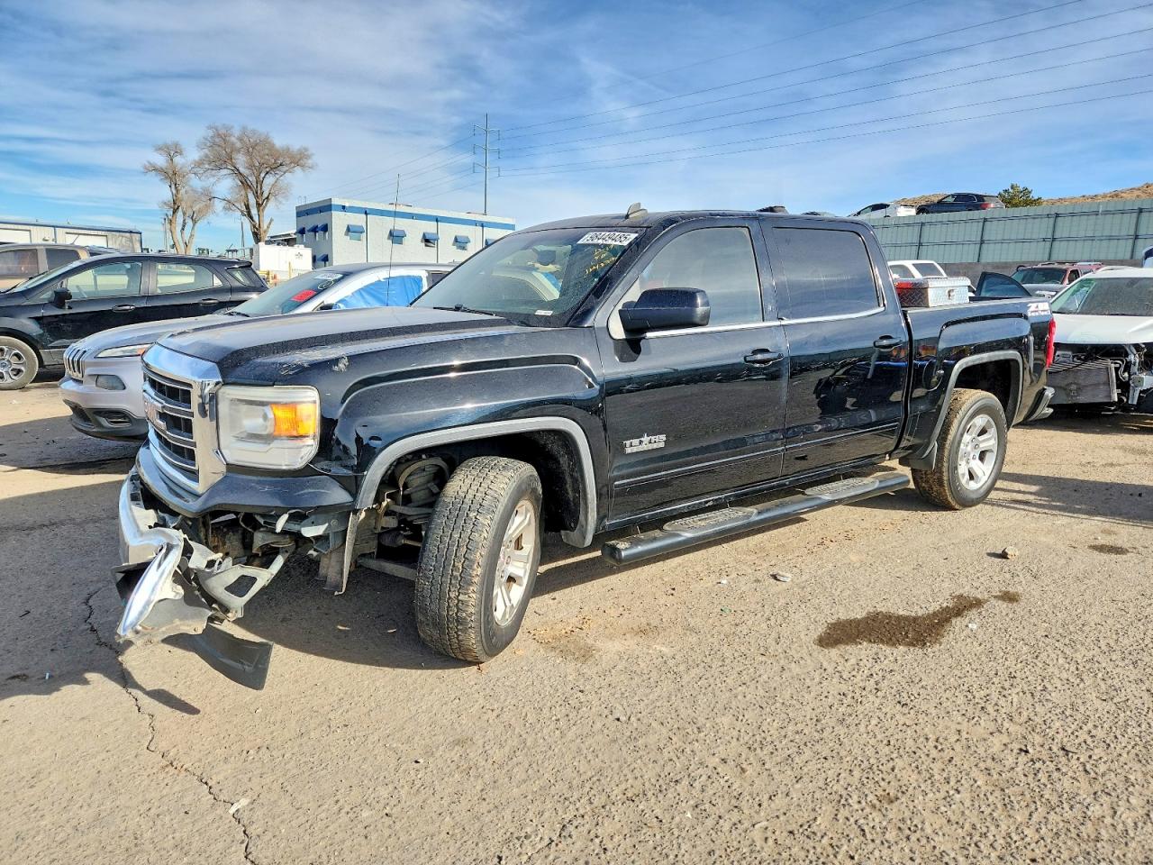 Salvage GMC Sierra Image