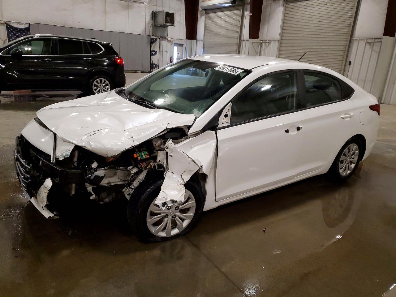 Salvage Hyundai ACCENT Image