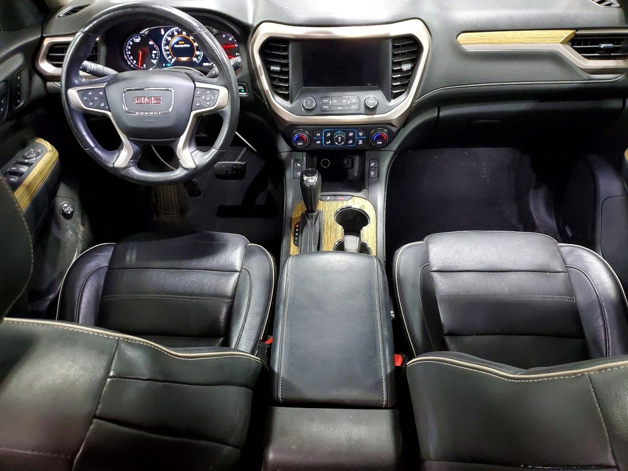 GMC Acadia Denali