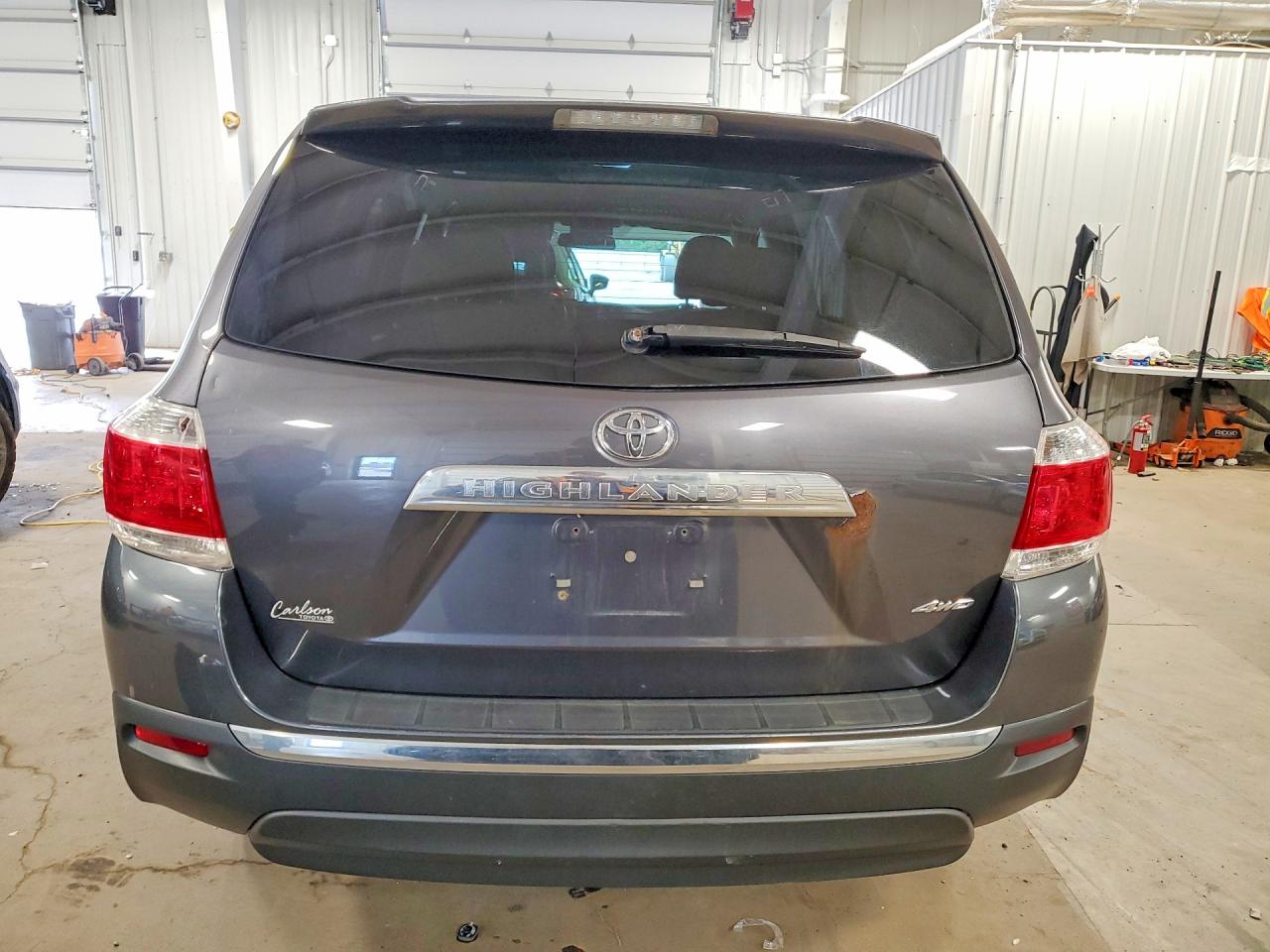 Toyota Highlander Base