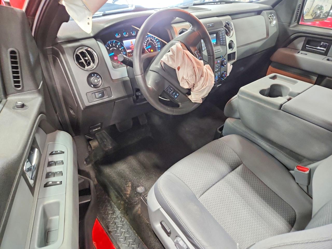 Ford F-150 Super Cab