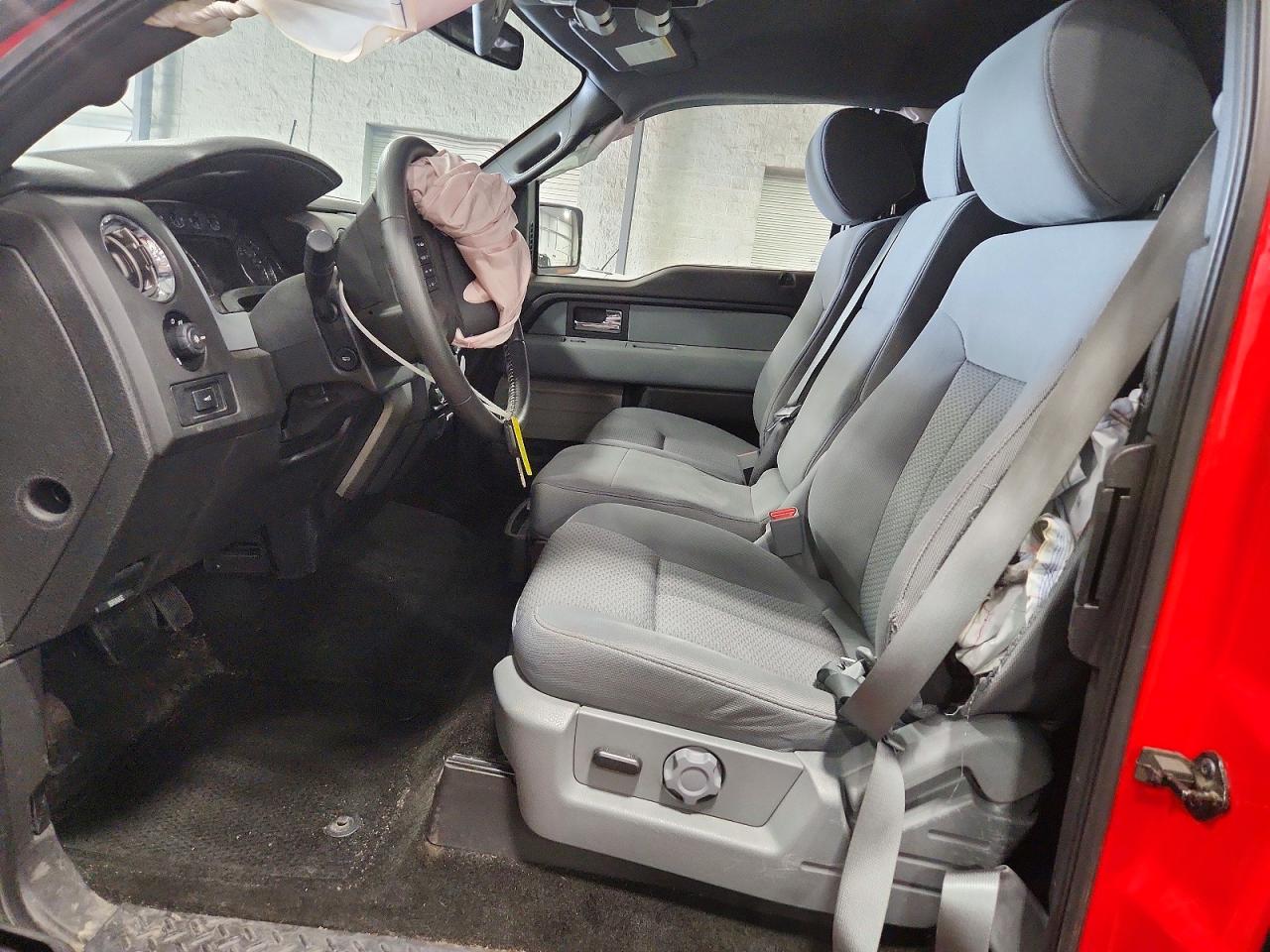 Ford F-150 Super Cab