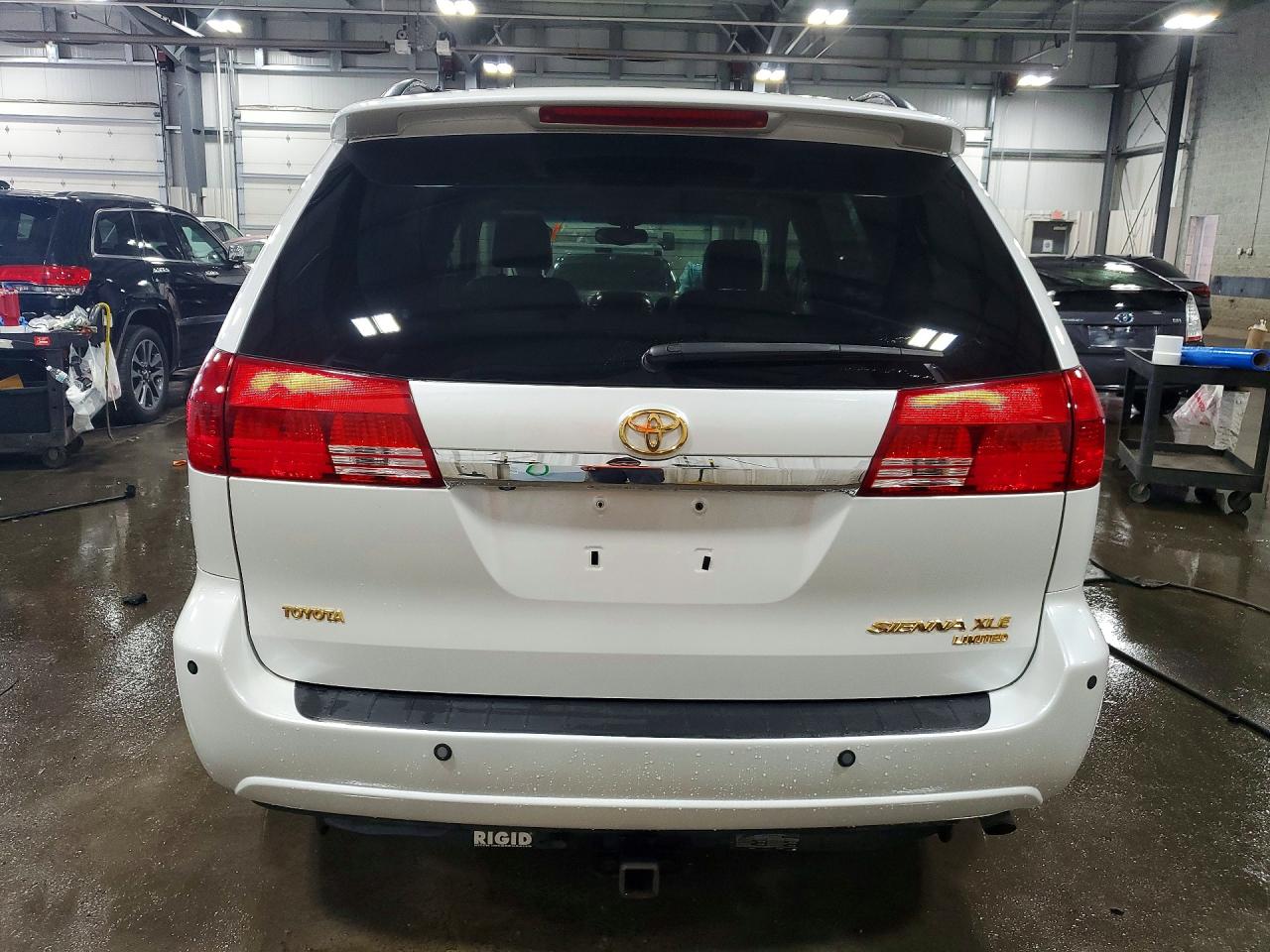 Toyota Sienna Xle Limited 7 Passenger
