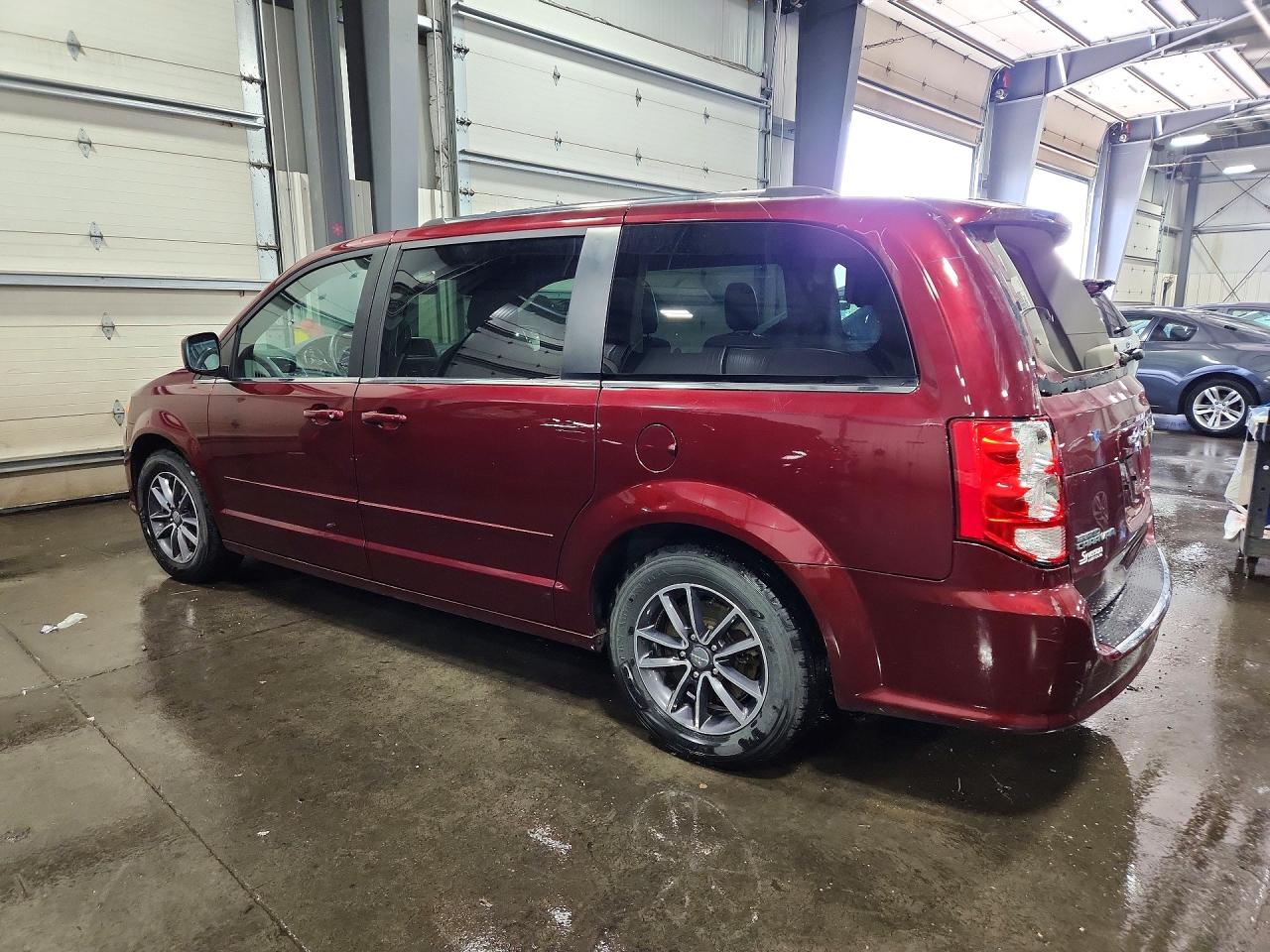 Dodge Caravan Sxt