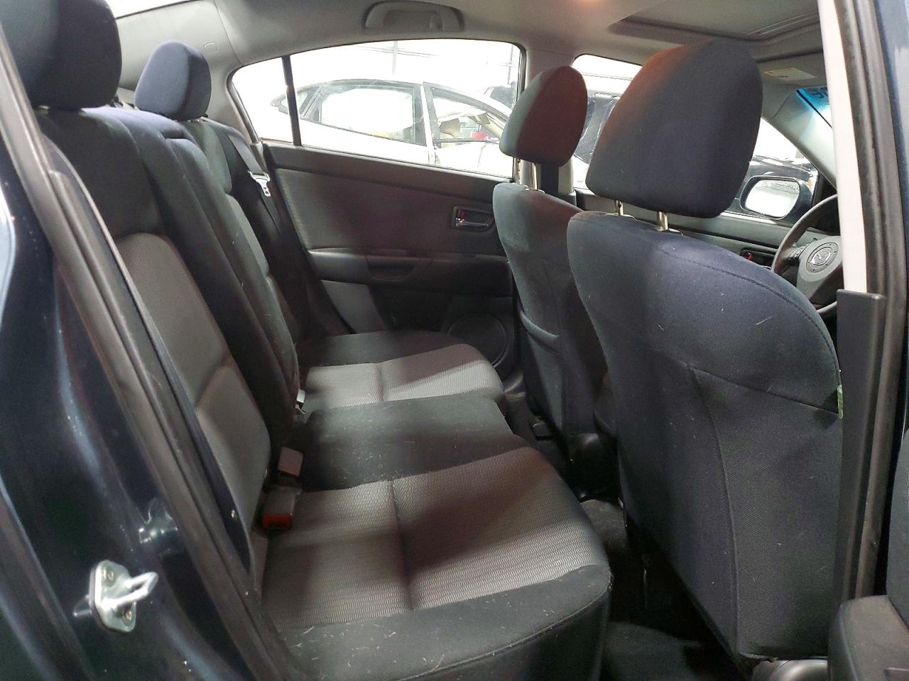 Mazda 3 I