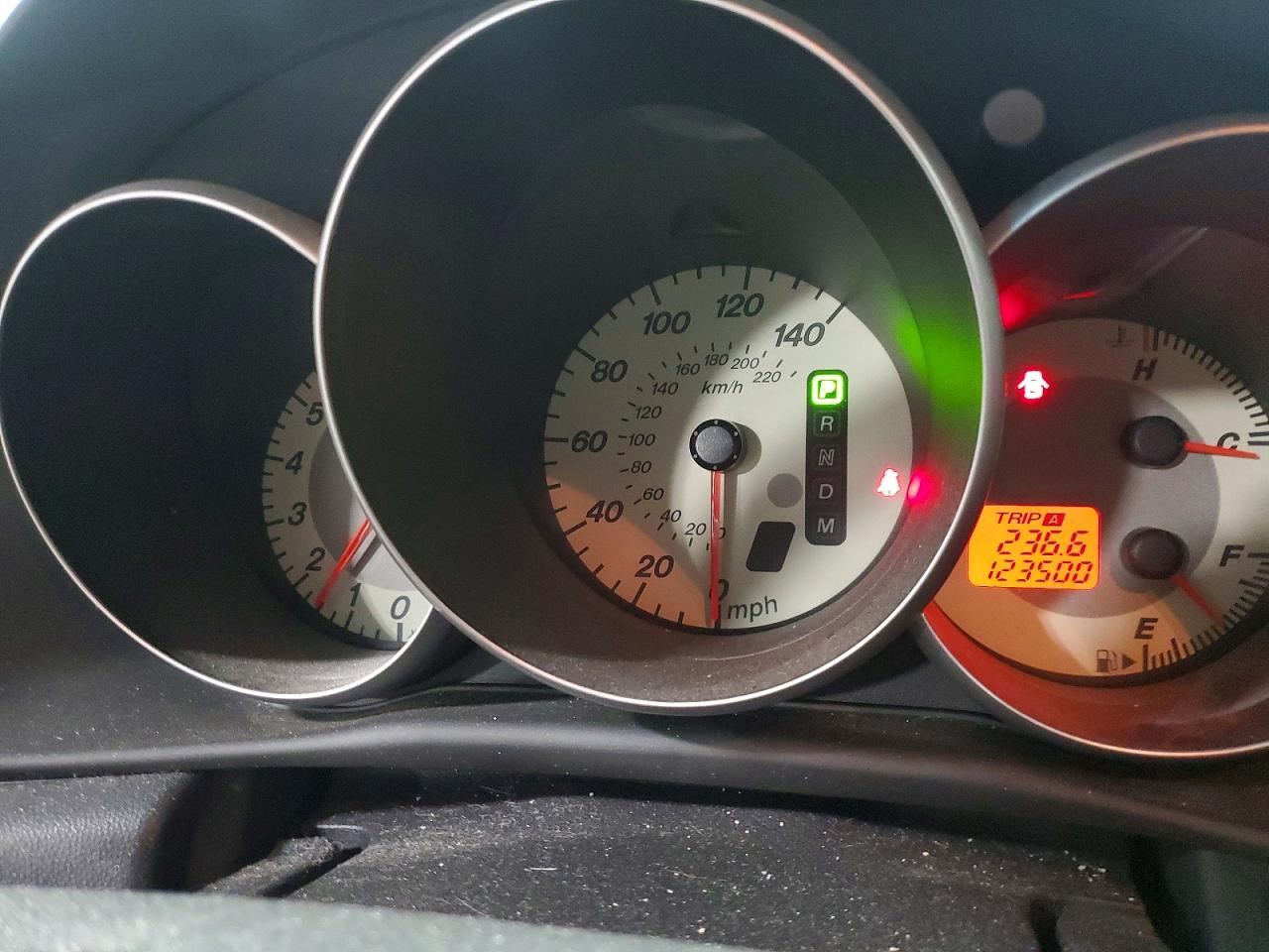 Mazda 3 I