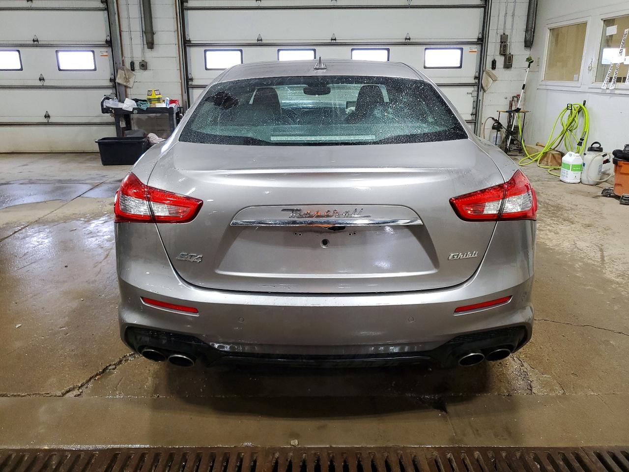 Maserati Ghibli S