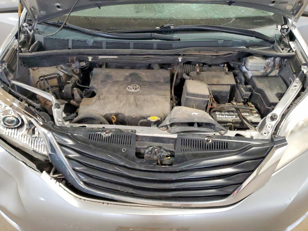 Toyota Sienna Le