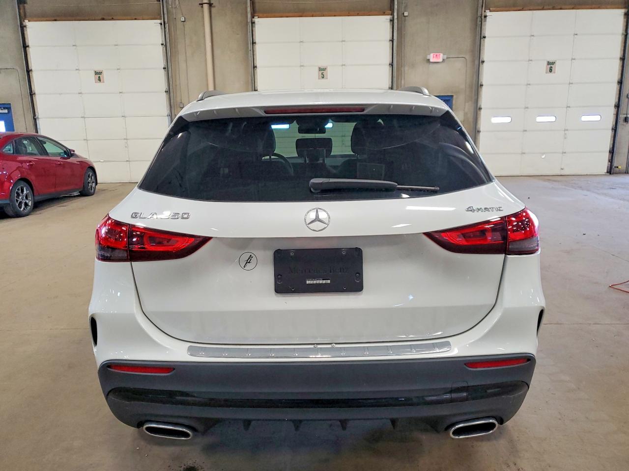 Mercedes-Benz GLA 250 4matic