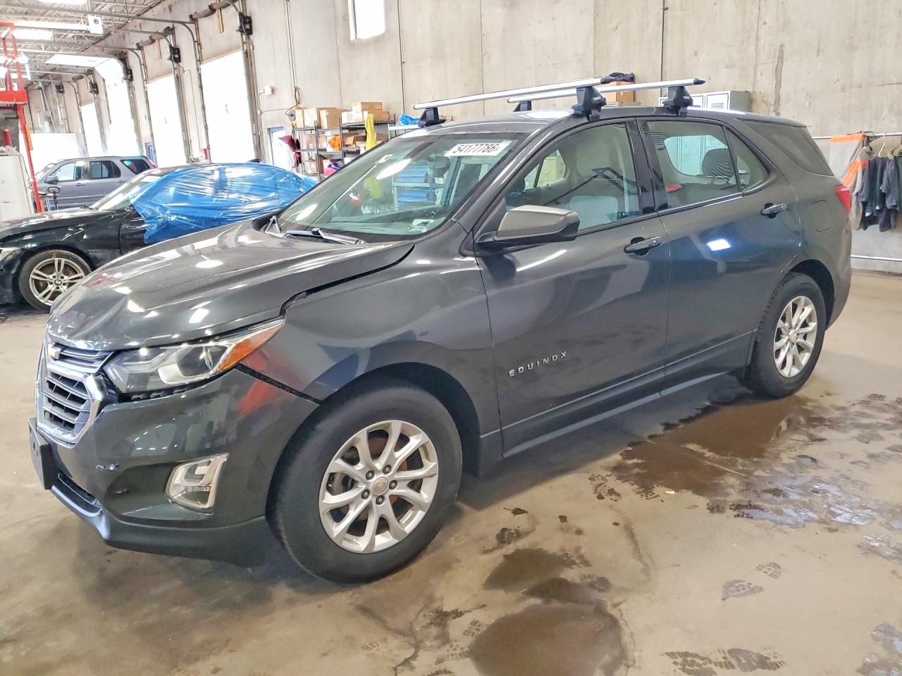 Salvage Chevrolet Equinox Image