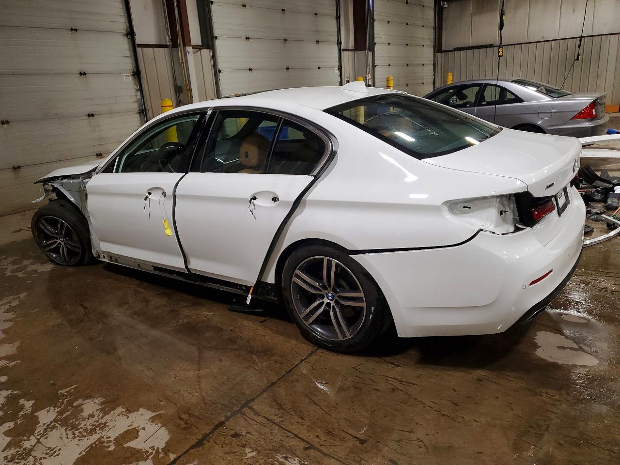BMW 5 Series Xi