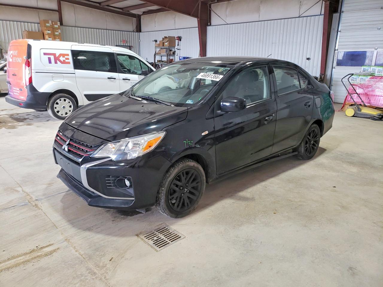 Salvage Mitsubishi Mirage Image