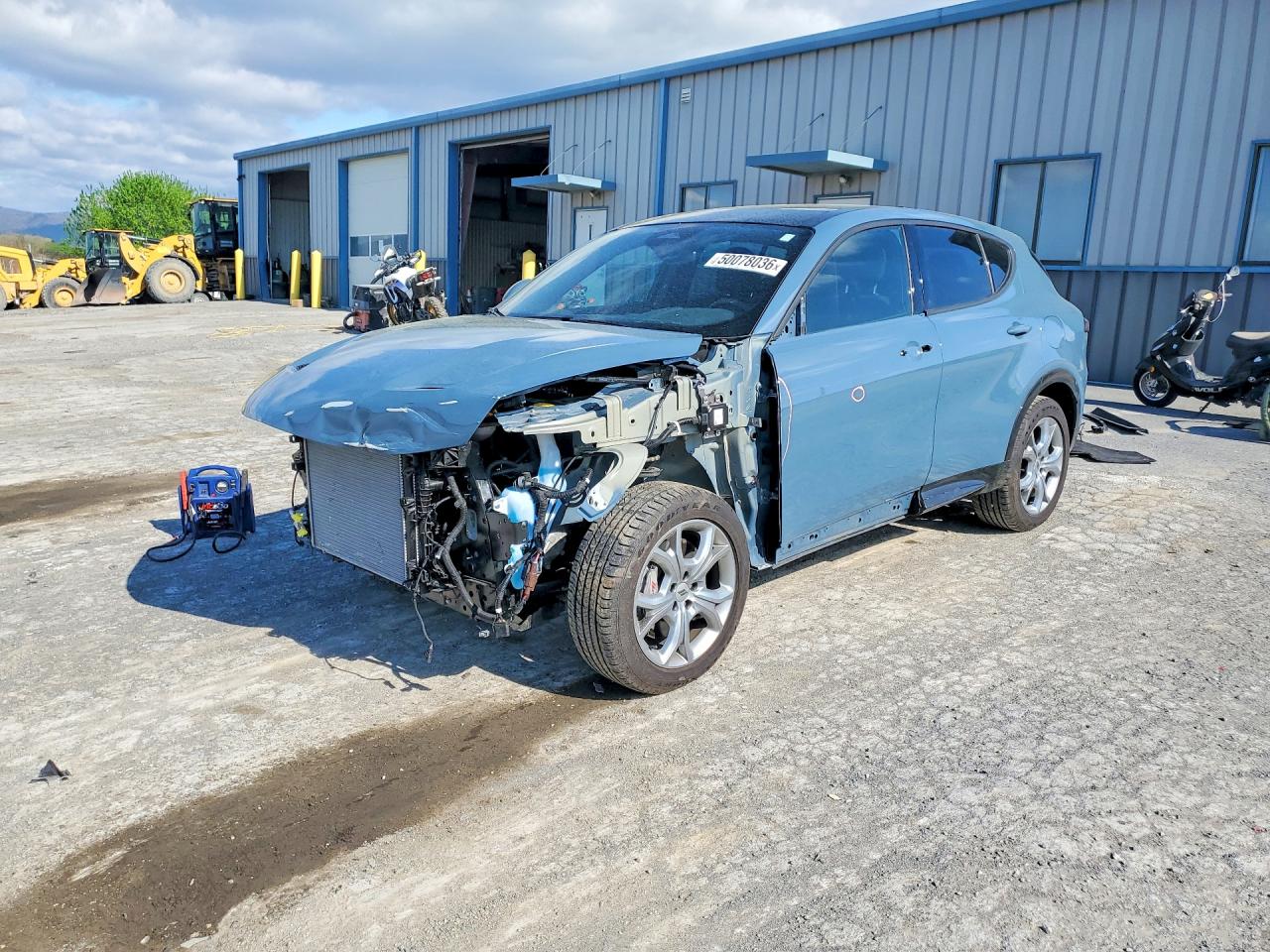 Salvage Dodge Hornet R Image