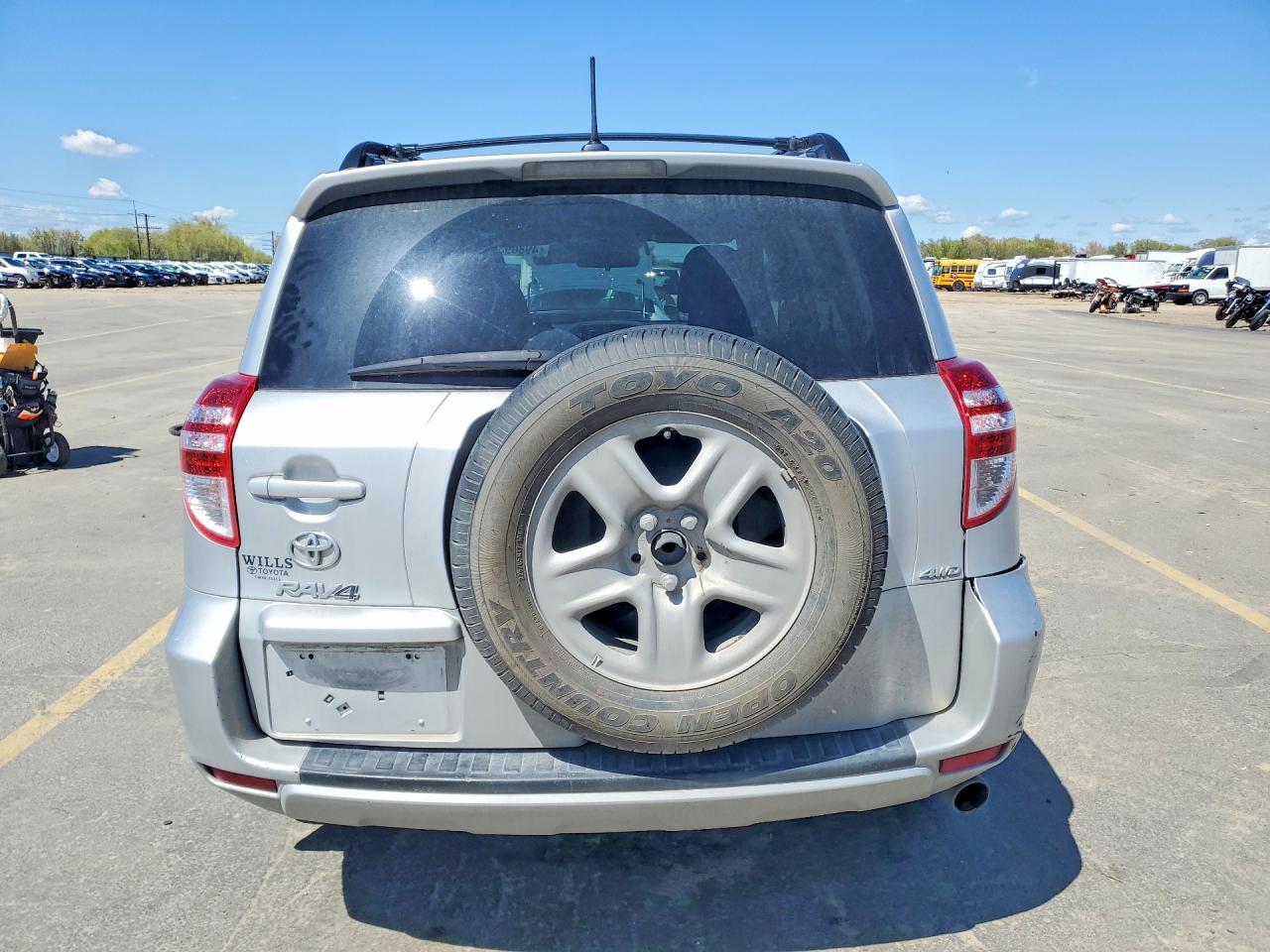 Toyota RAV4 Base