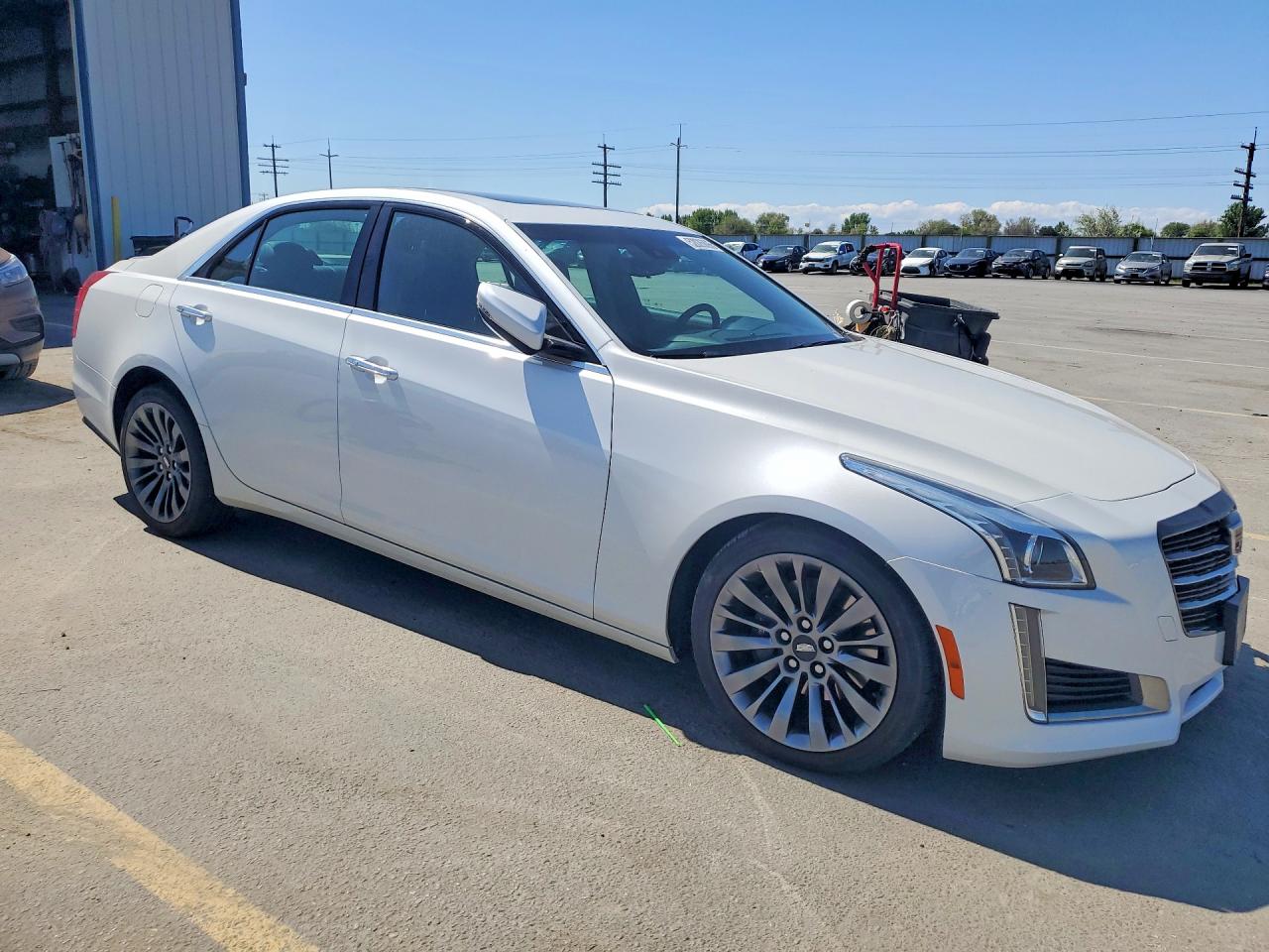 Cadillac CTS Luxury