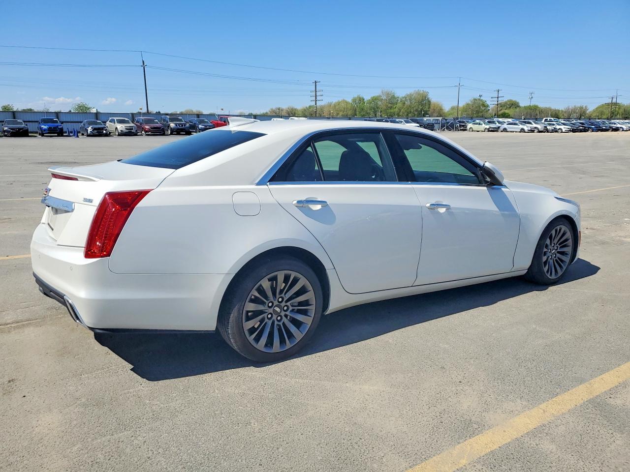 Cadillac CTS Luxury