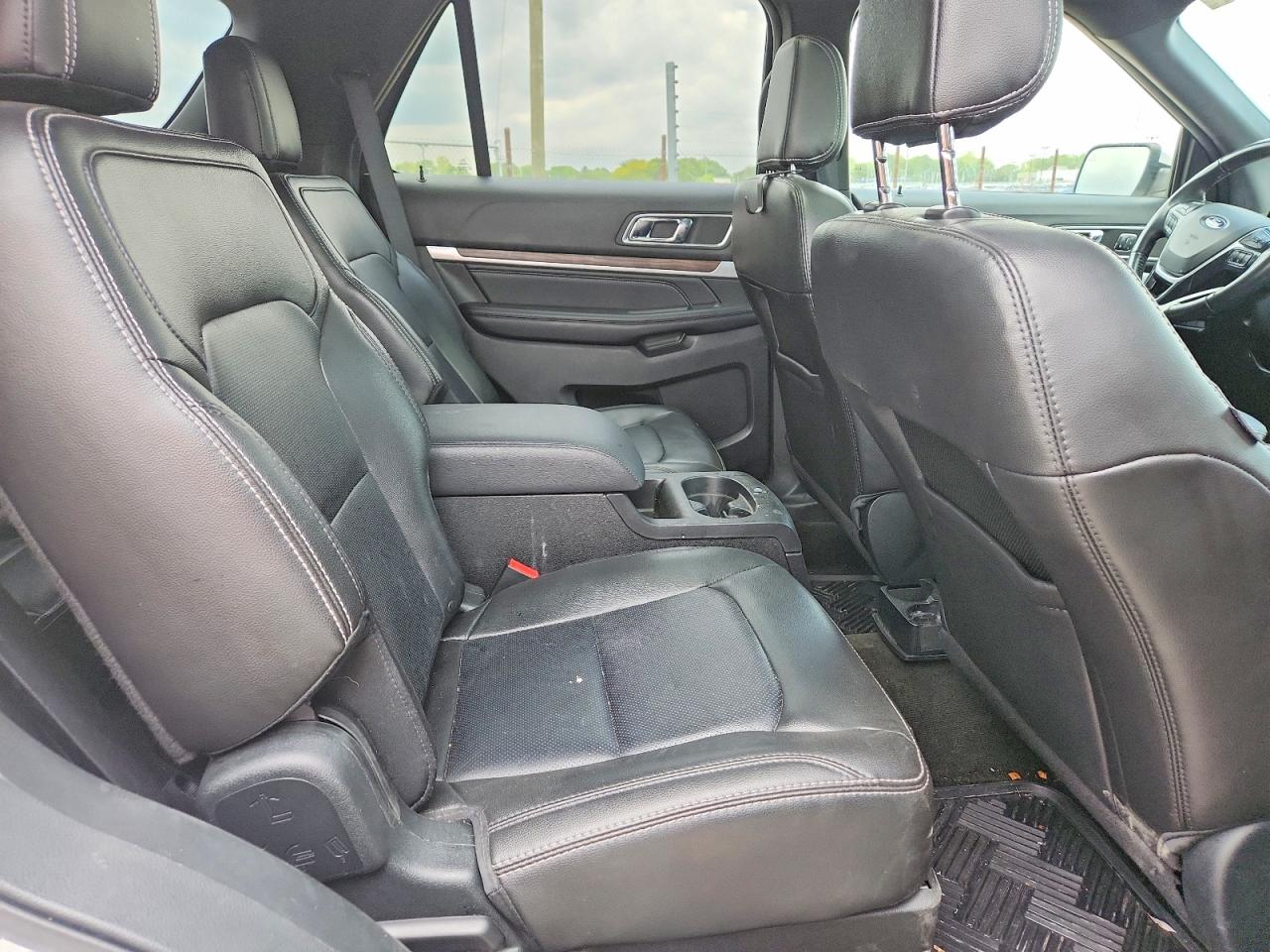 Ford Explorer Limited