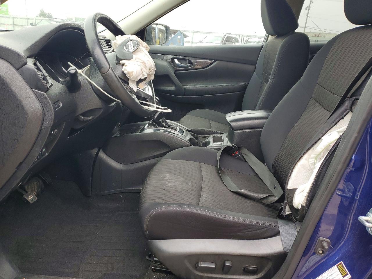 Nissan Rogue Sv