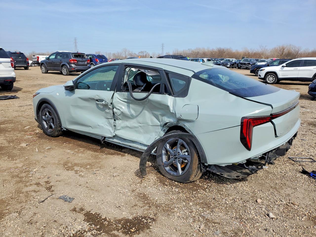 Kia K4 Lxs