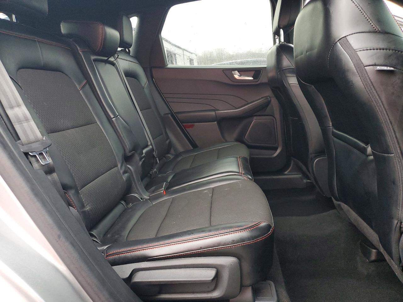Ford Escape St Line
