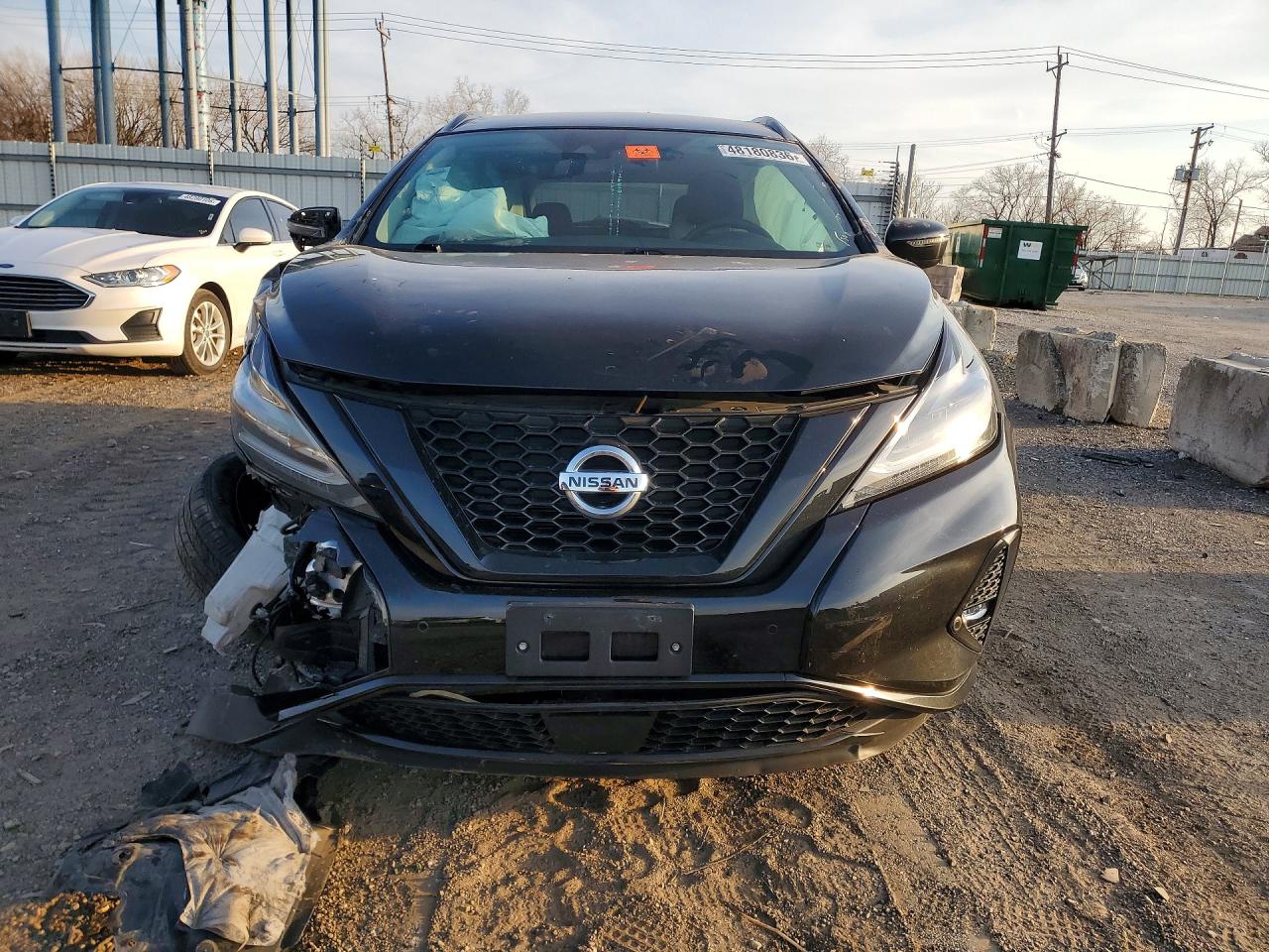 Nissan Murano Sv