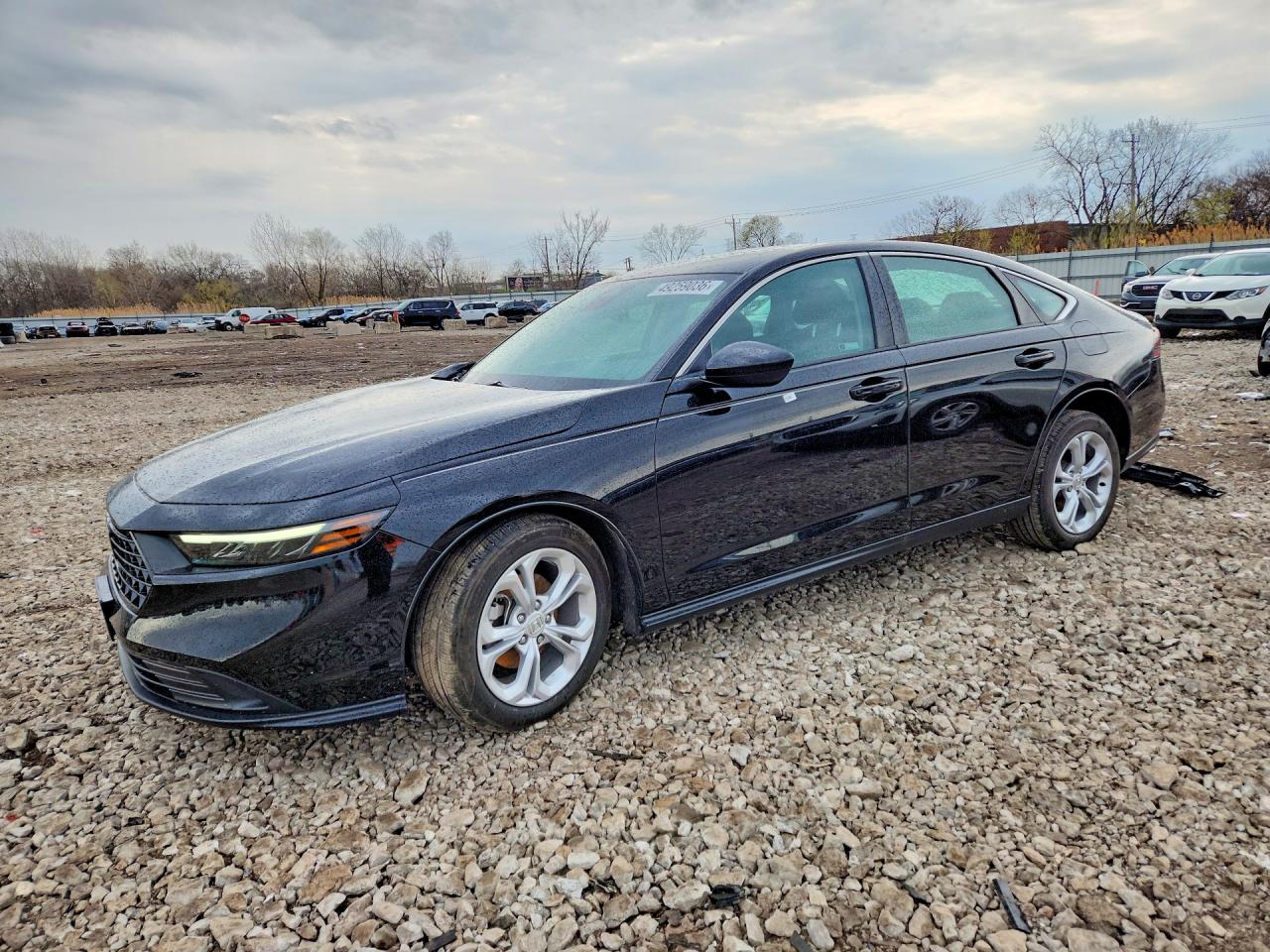 Salvage Honda Accord Image