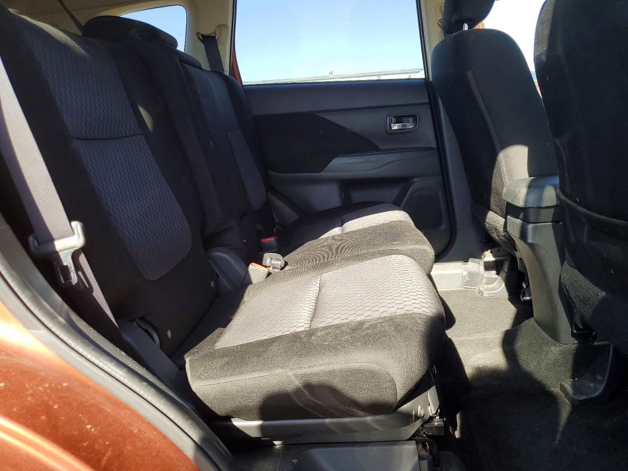 Mitsubishi Outlander Se