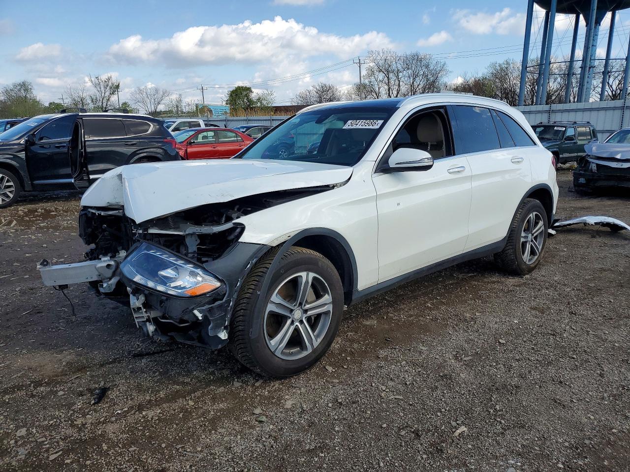 Salvage Mercedes-Benz GLC Image