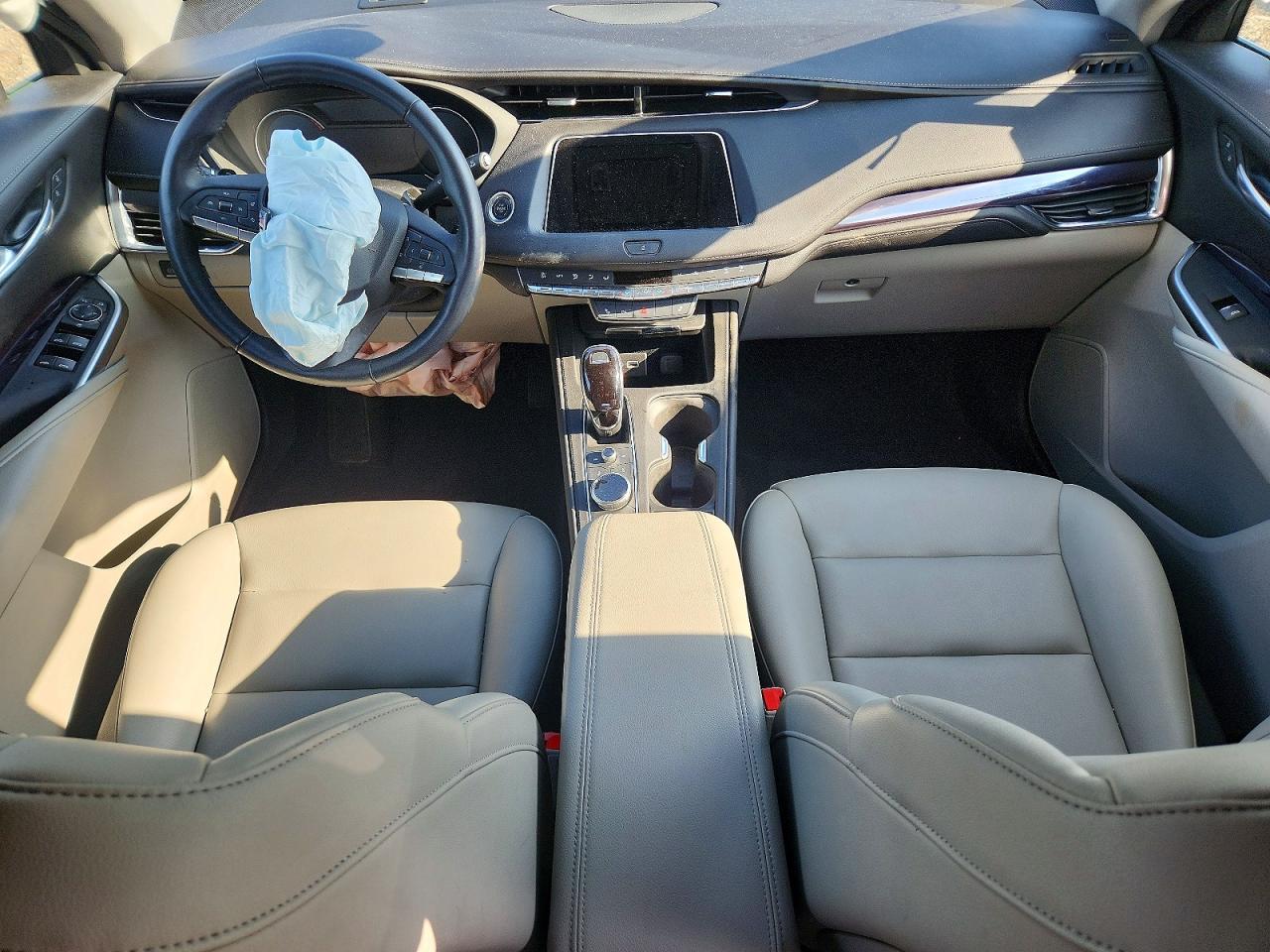 Cadillac XT4 Luxury
