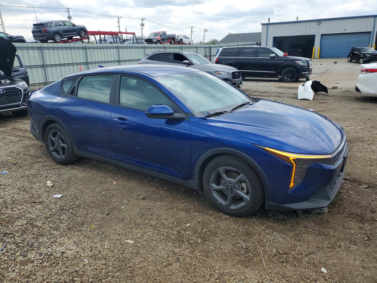 Kia K4 Lxs