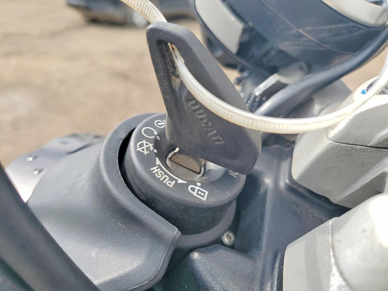 Ducati Scrambler Desert Sled