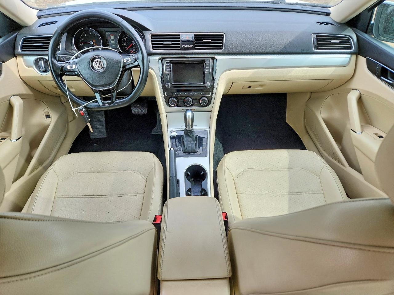 Volkswagen Passat Wolfsburg