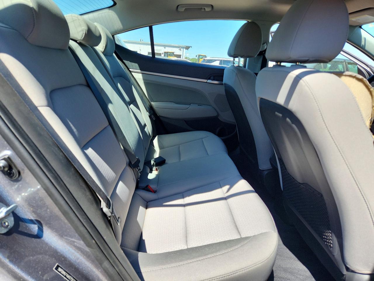 Hyundai ELANTRA Value Edition