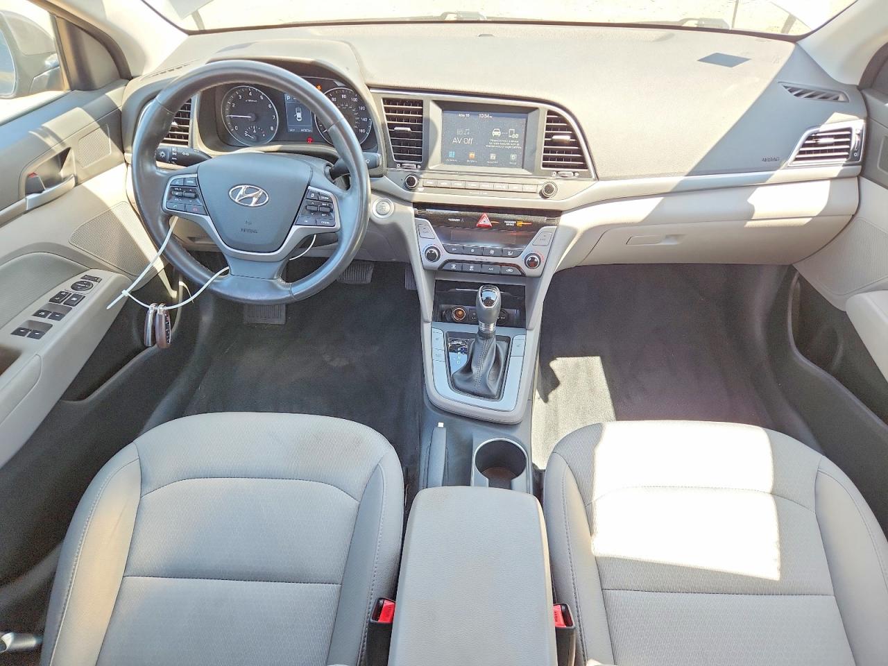 Hyundai ELANTRA Value Edition