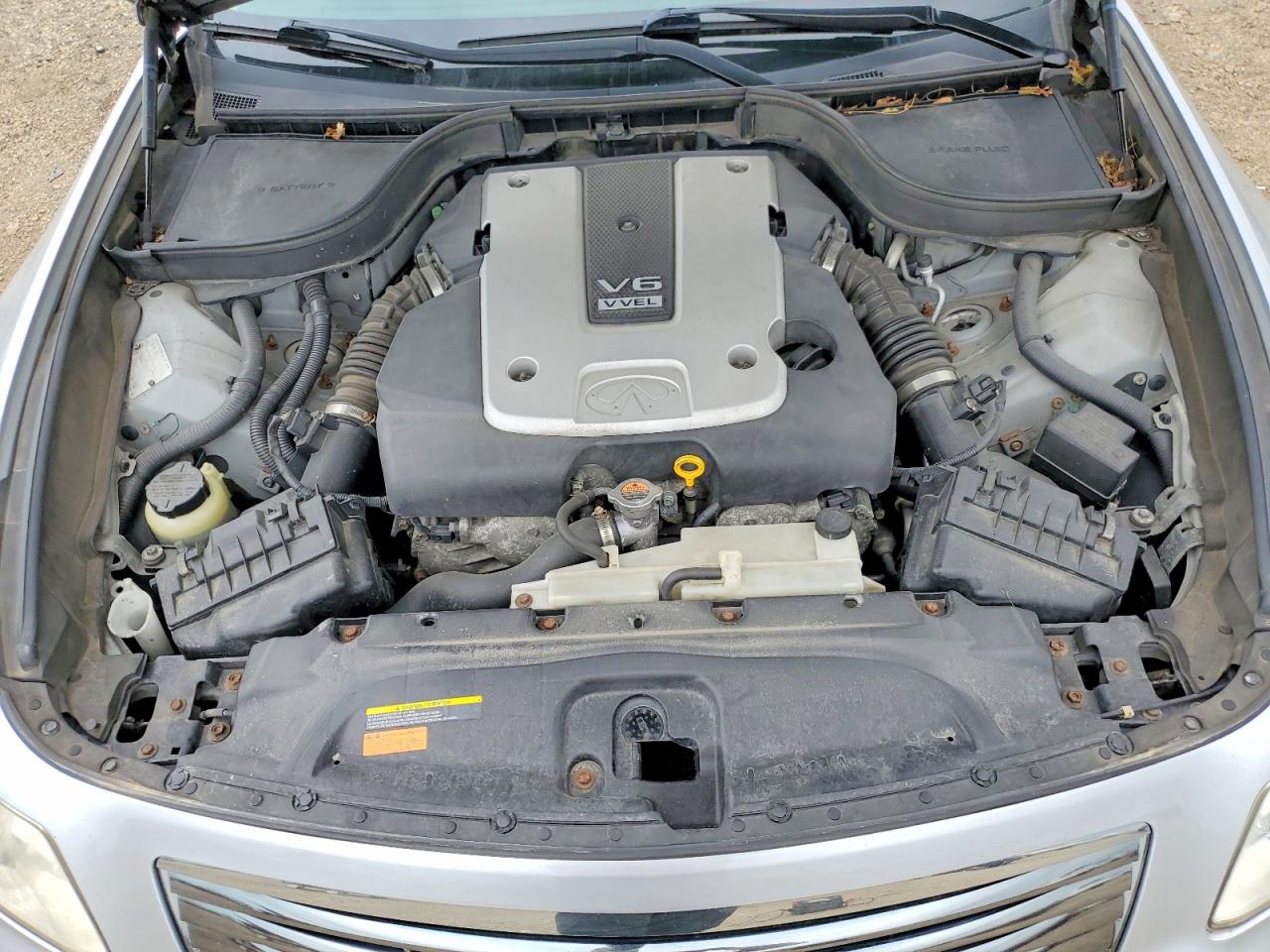 INFINITI G37 X