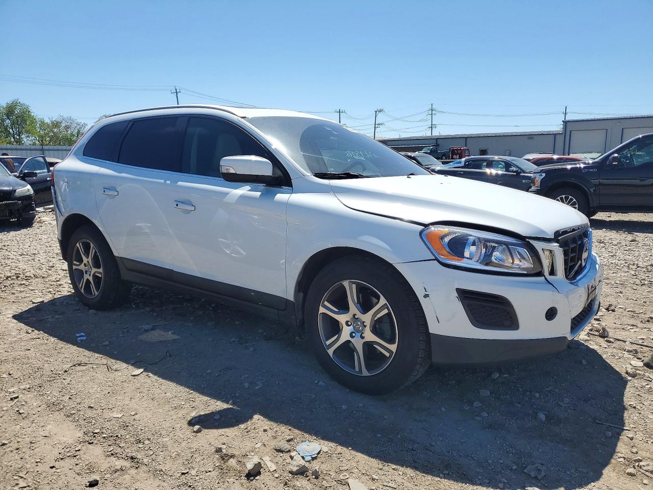 Volvo XC60 T6