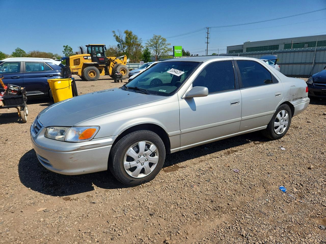 Salvage Toyota Camry Image