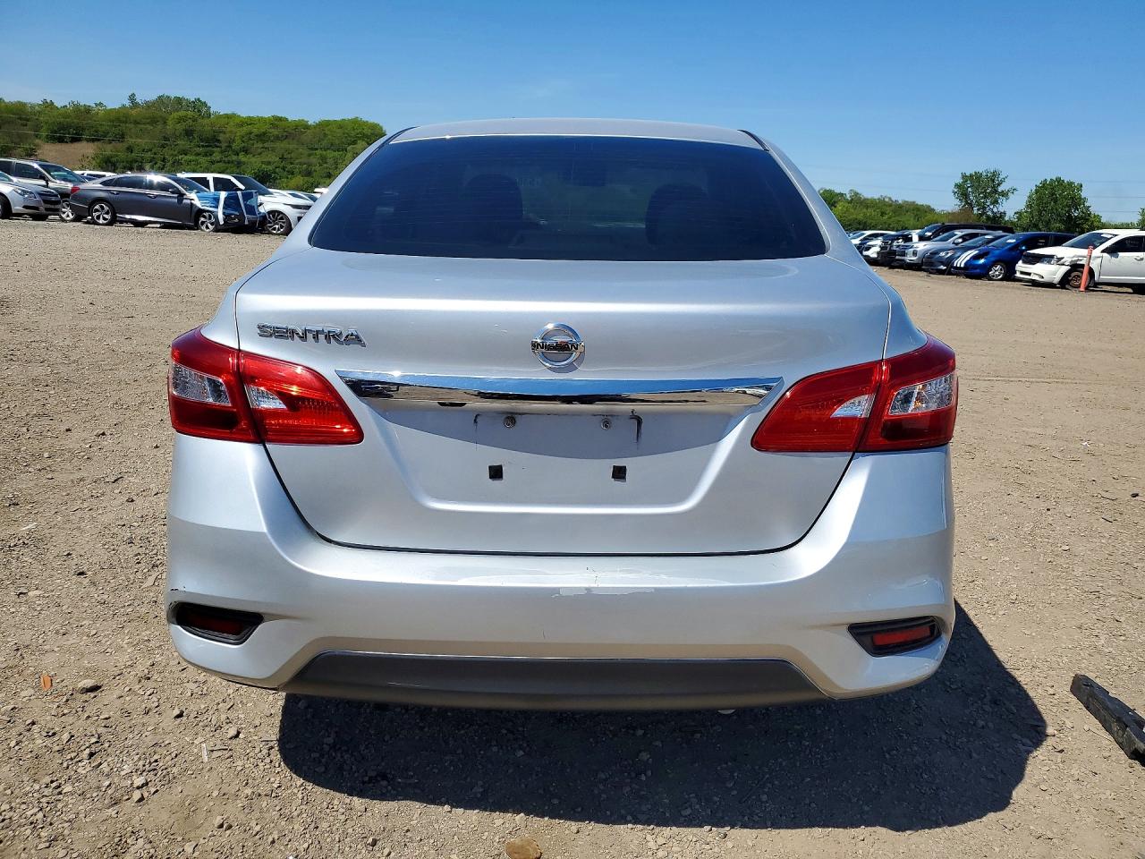 Nissan Sentra S