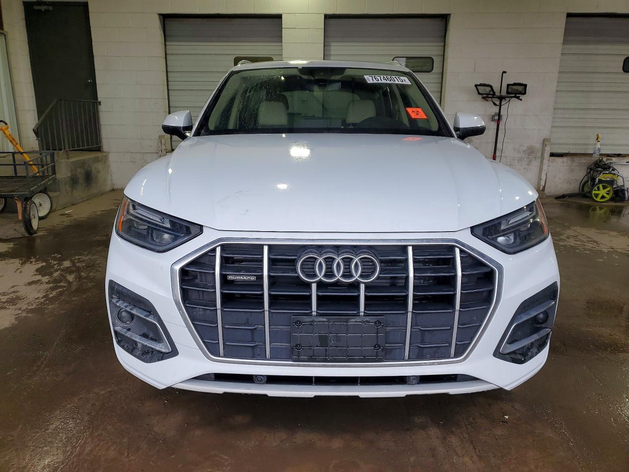 Audi Q5 Premium 40