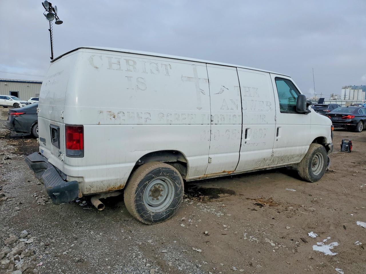 Ford Econoline E350 Super Duty Van