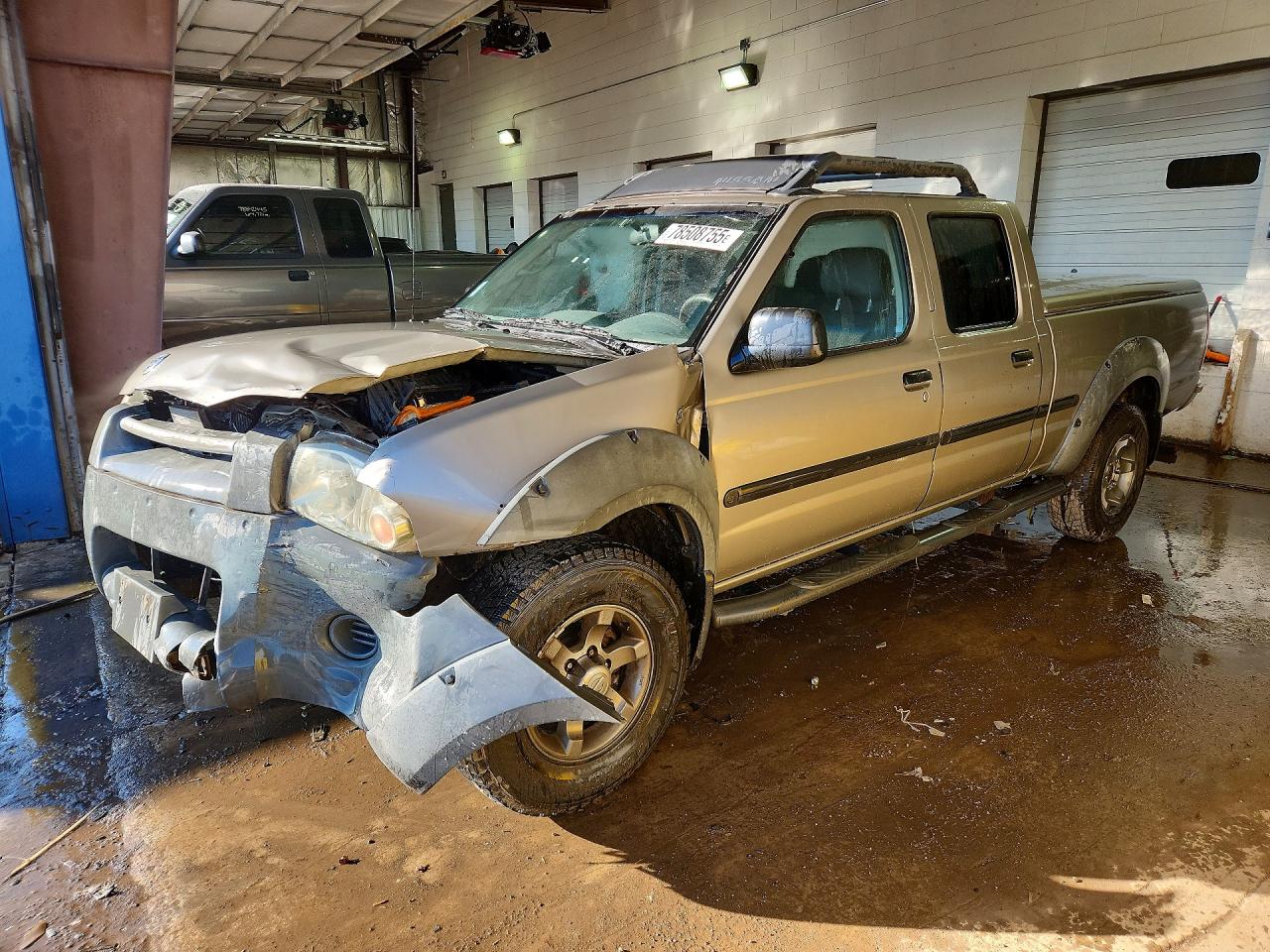 Salvage Nissan Frontier Image
