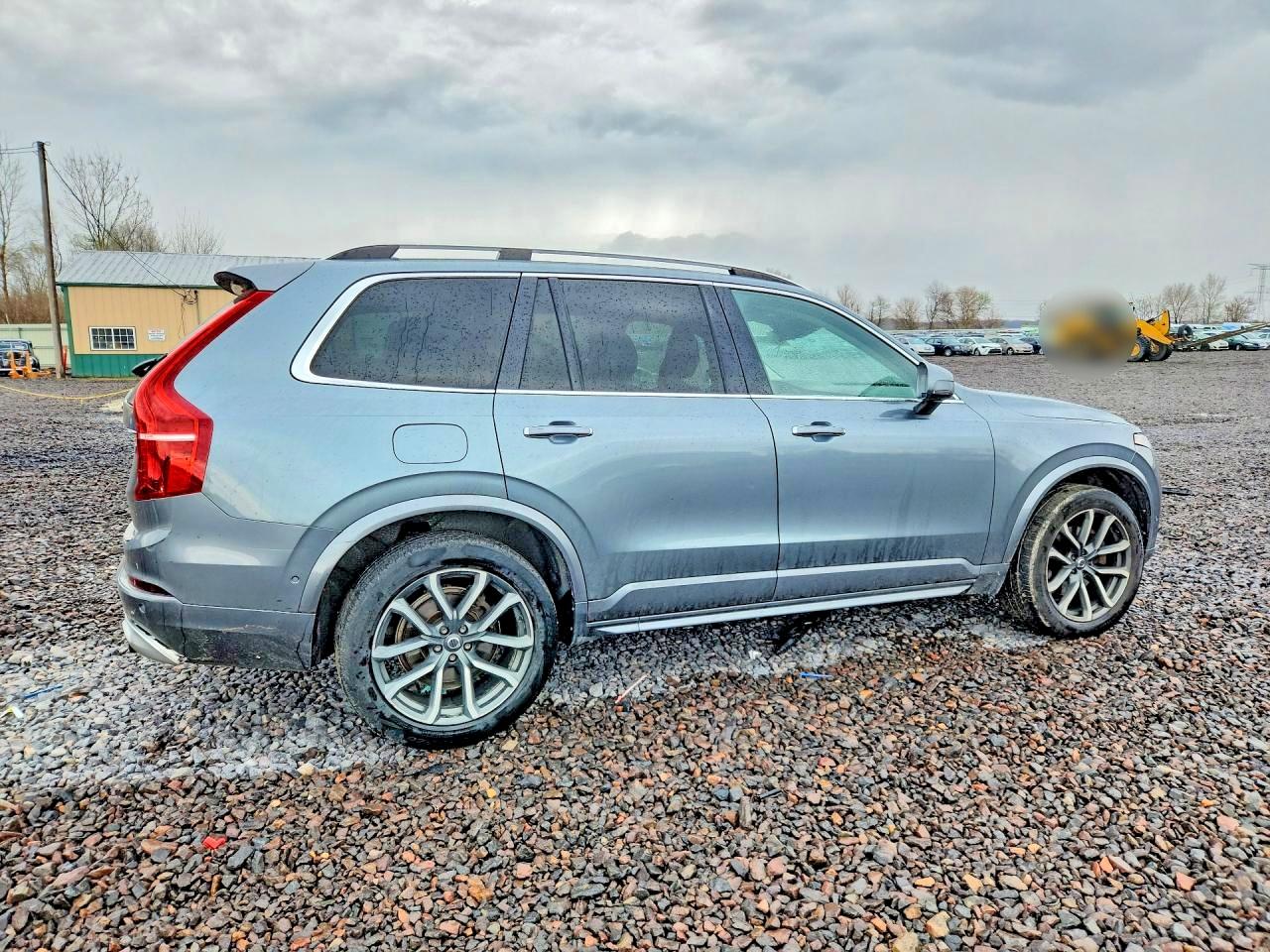 Volvo XC90 T5