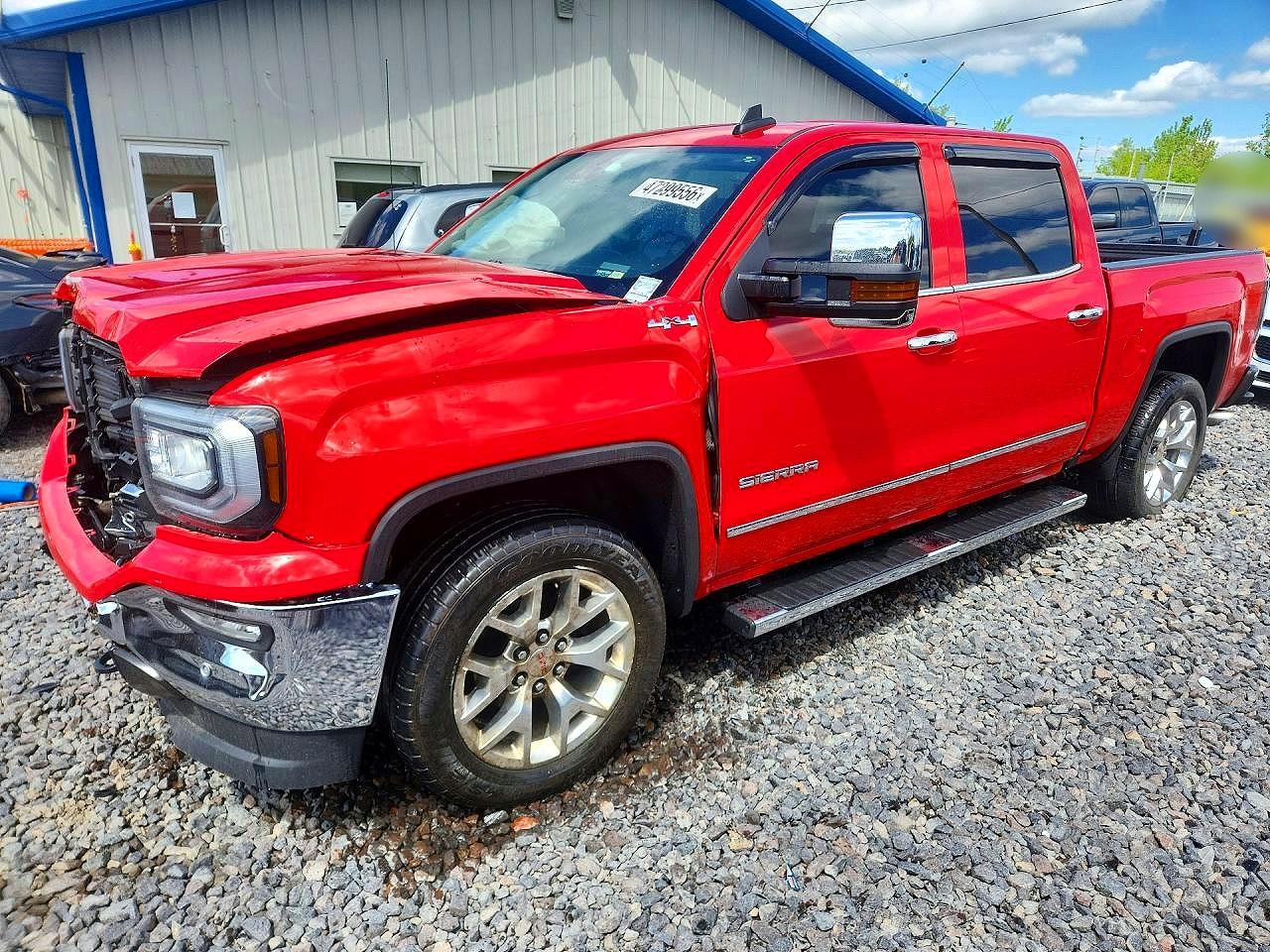 Salvage GMC Sierra Image