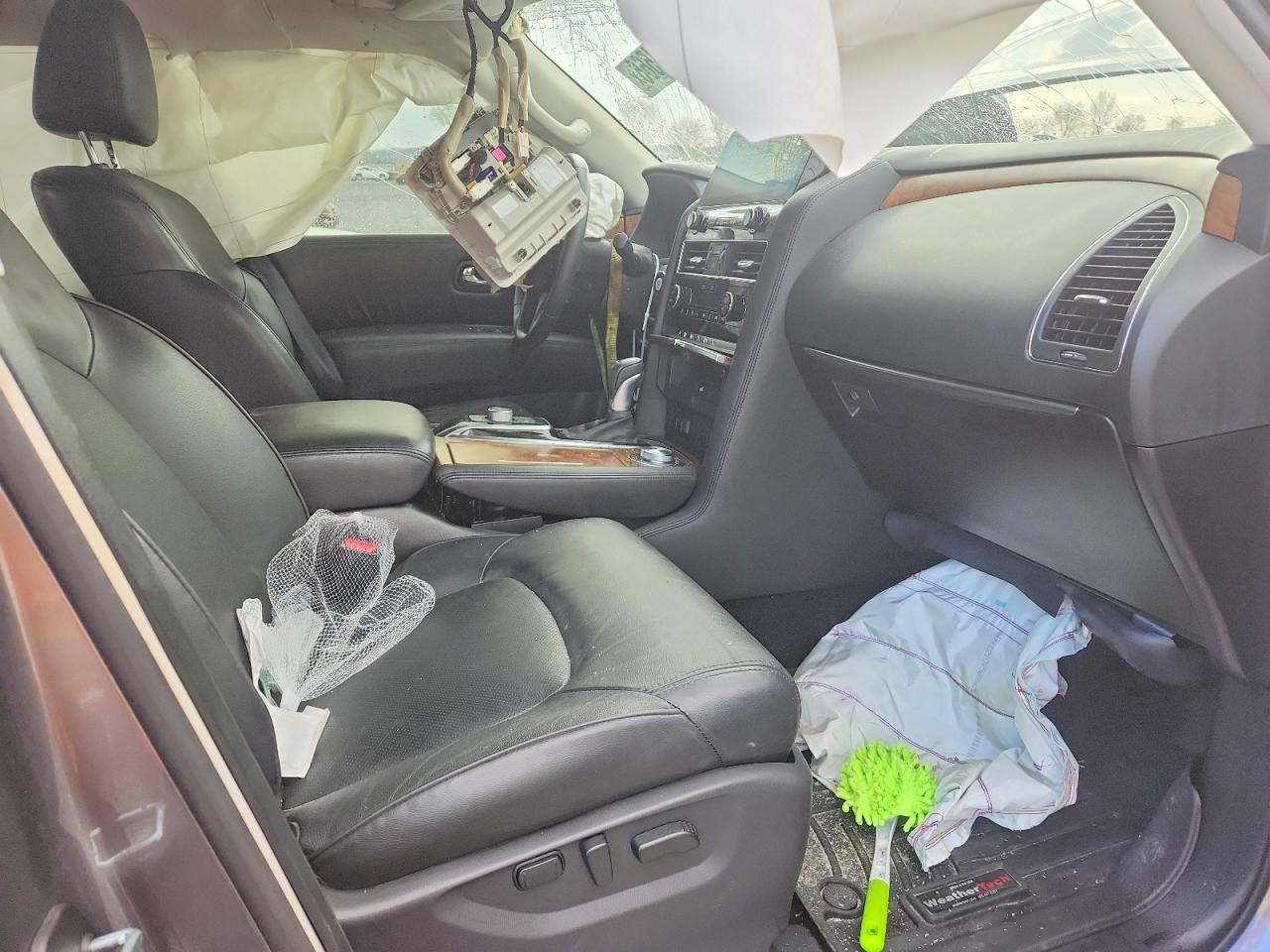 Nissan Armada Sl