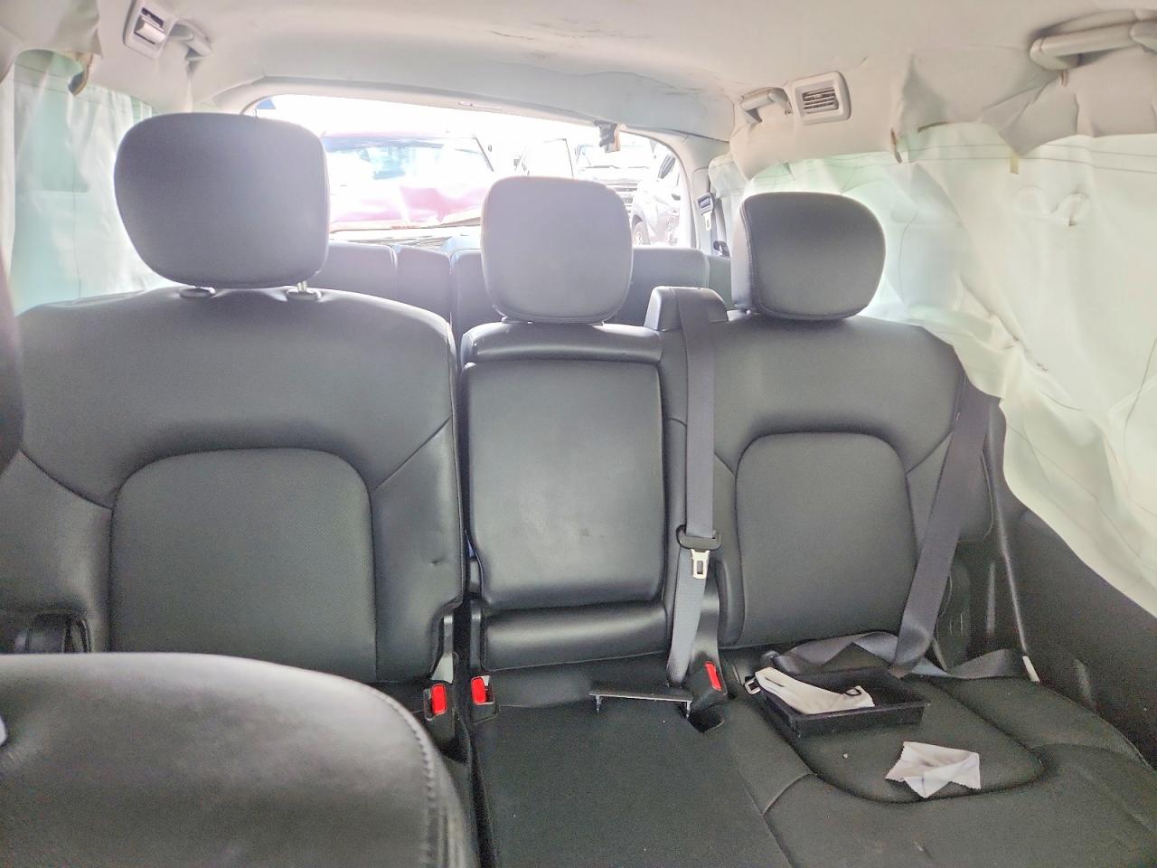 Nissan Armada Sl